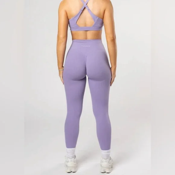 PARAGON Lavender Original High-Rise Sculptseam Plus Legging - Picture 1 of 9